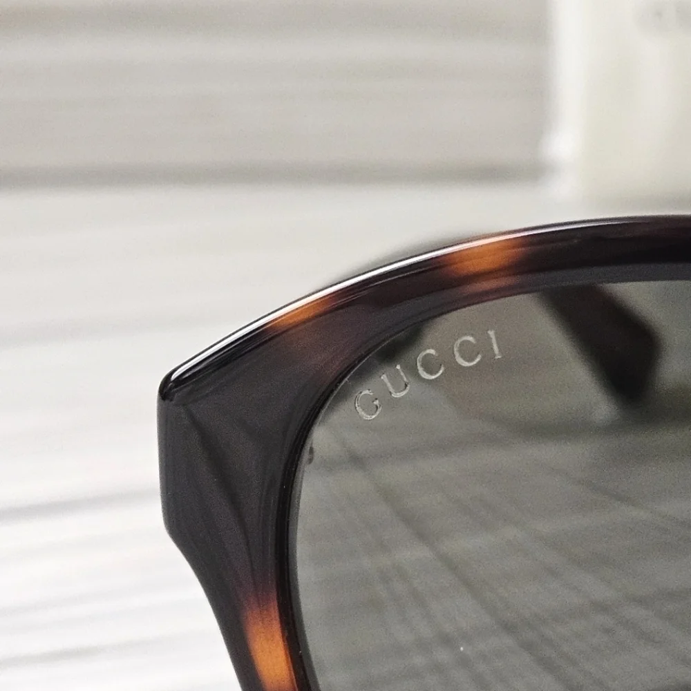 Gucci from gg0737